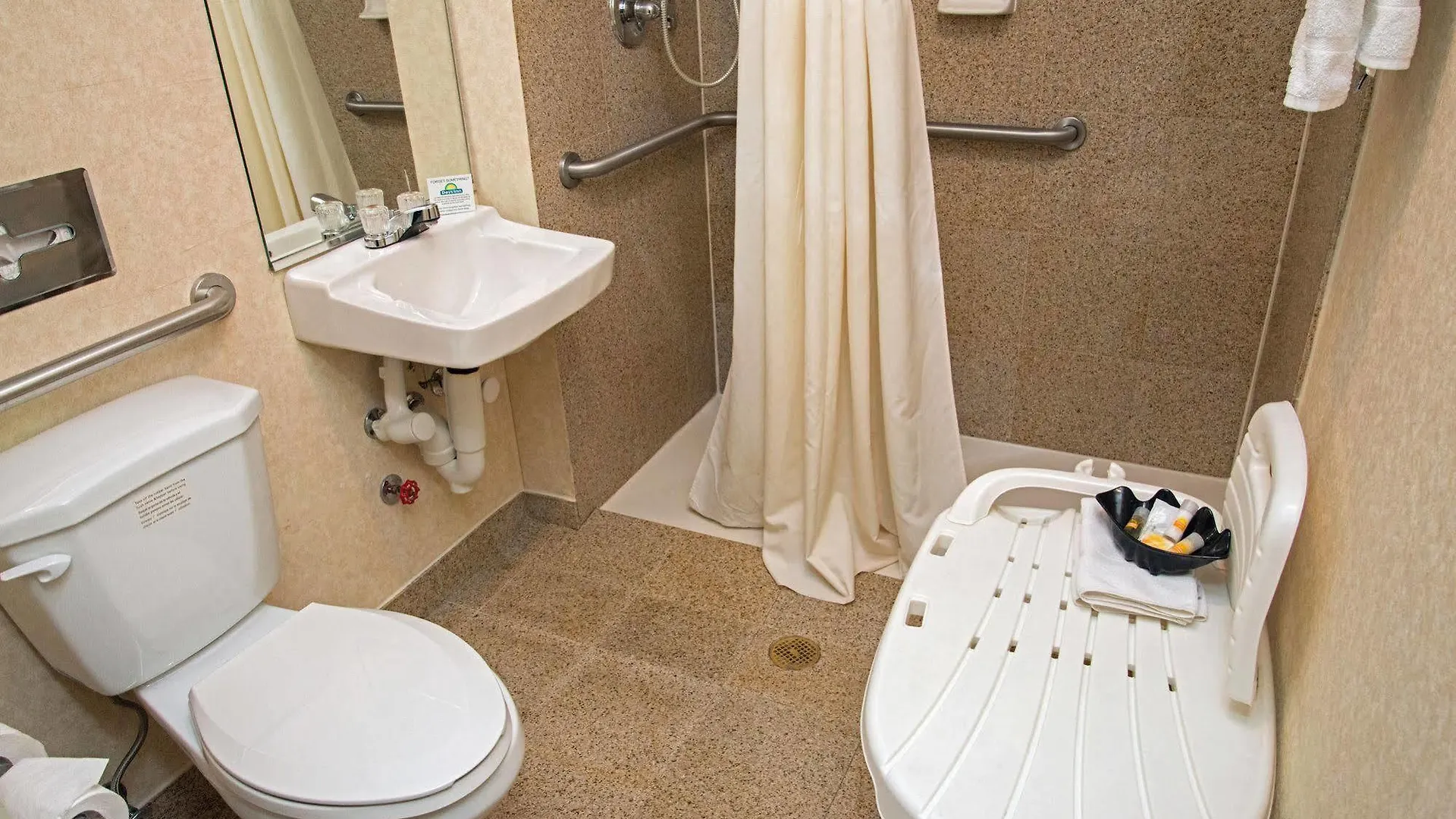 Days Inn By Wyndham Jamaica / Jfk Airport New York